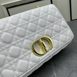 Dior Caro