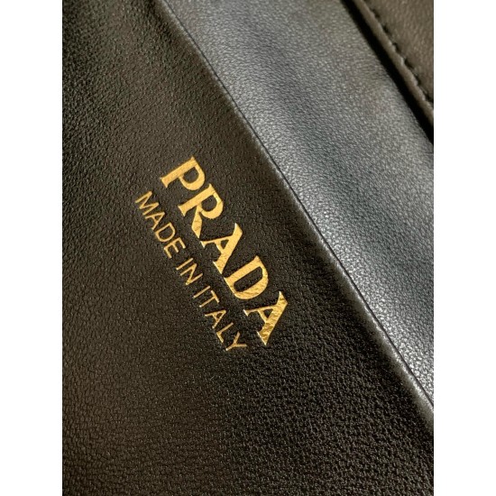 Prada Leather mini-bag 1BH202_2DKV