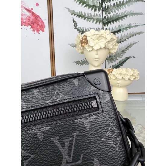 Louis Vuitton  Mini Soft Trunk M55702