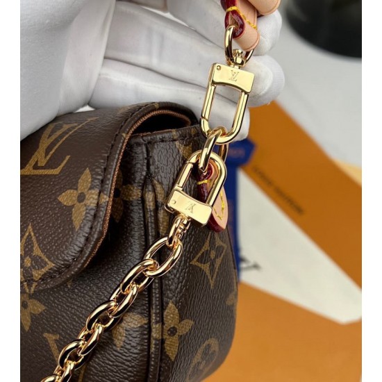 Louis Vuitton Wallet on Chain Ivy M81911