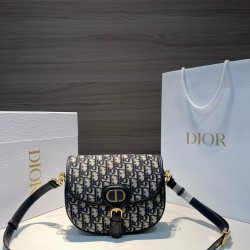 Dior Bobby Bag M9317UTZQ_M928