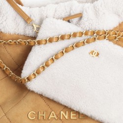 CHANEL 22 HANDBAG - AS3261 B13796 NQ757