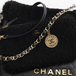 CHANEL 22 SMALL HANDBAG - AS3260 B13794 94305