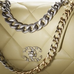 CHANEL 19 LARGE HANDBAG - AS1161 B07327 NO197