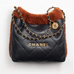 CHANEL 22 SMALL HANDBAG - AS3260 B13792 NQ758