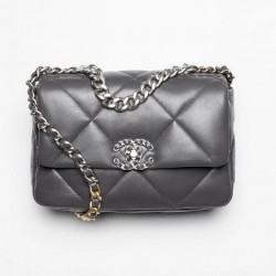 CHANEL 19 HANDBAG - AS1160 B07327 NR653